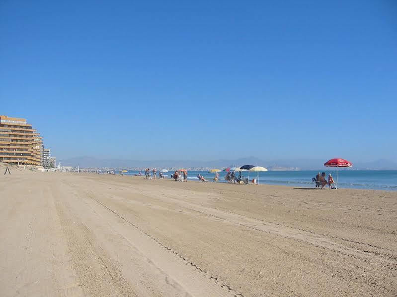 Apartamentos Arenales Del Sol III Buitenkant foto